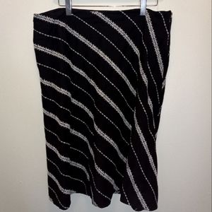 White House Black Market Skirt